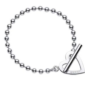 NEW W/BOX Gucci Toggle Heart Bracelet, Silver